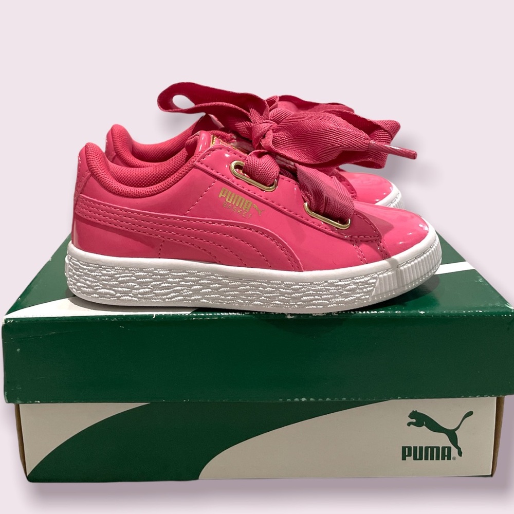 Puma Heart Basket Patent Sneaker in Pink SZ 10.5 Little Girls NIB!
